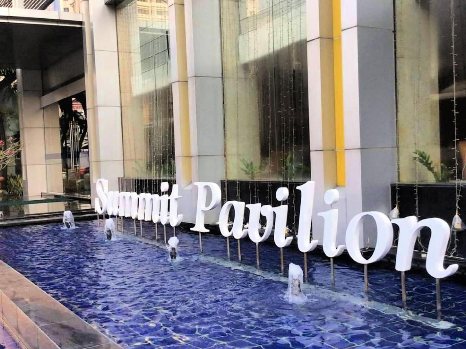 Summit Pavilion Hotel Bangkok Exterior photo