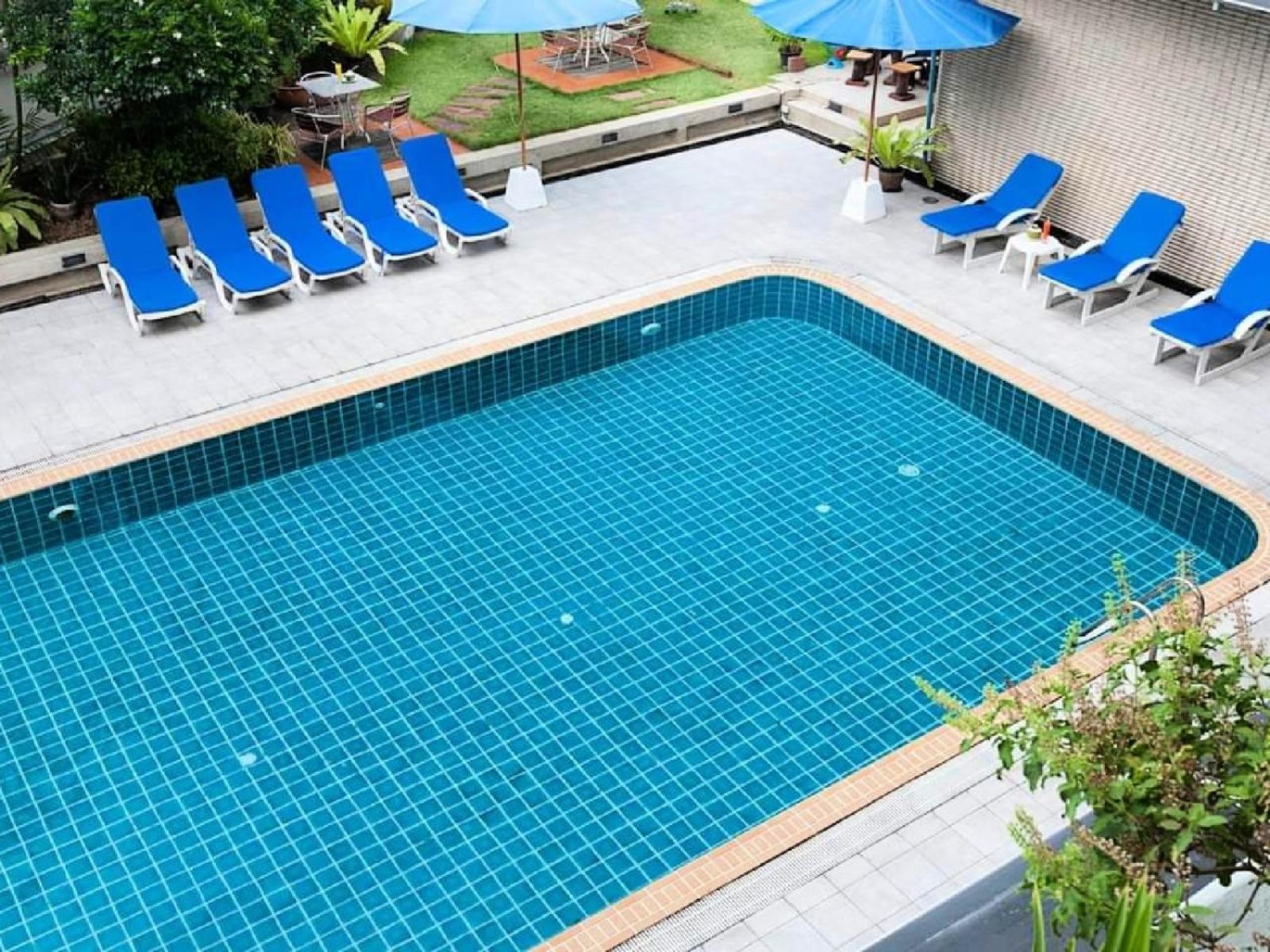Summit Pavilion Hotel Bangkok Exterior photo